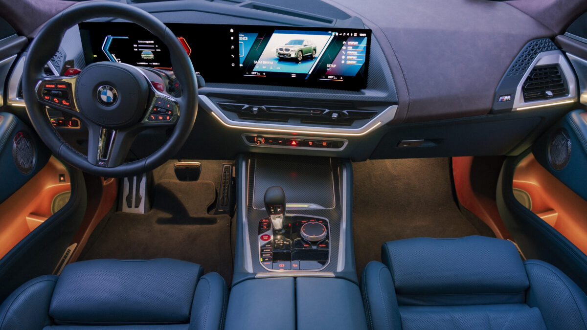 BMW XM