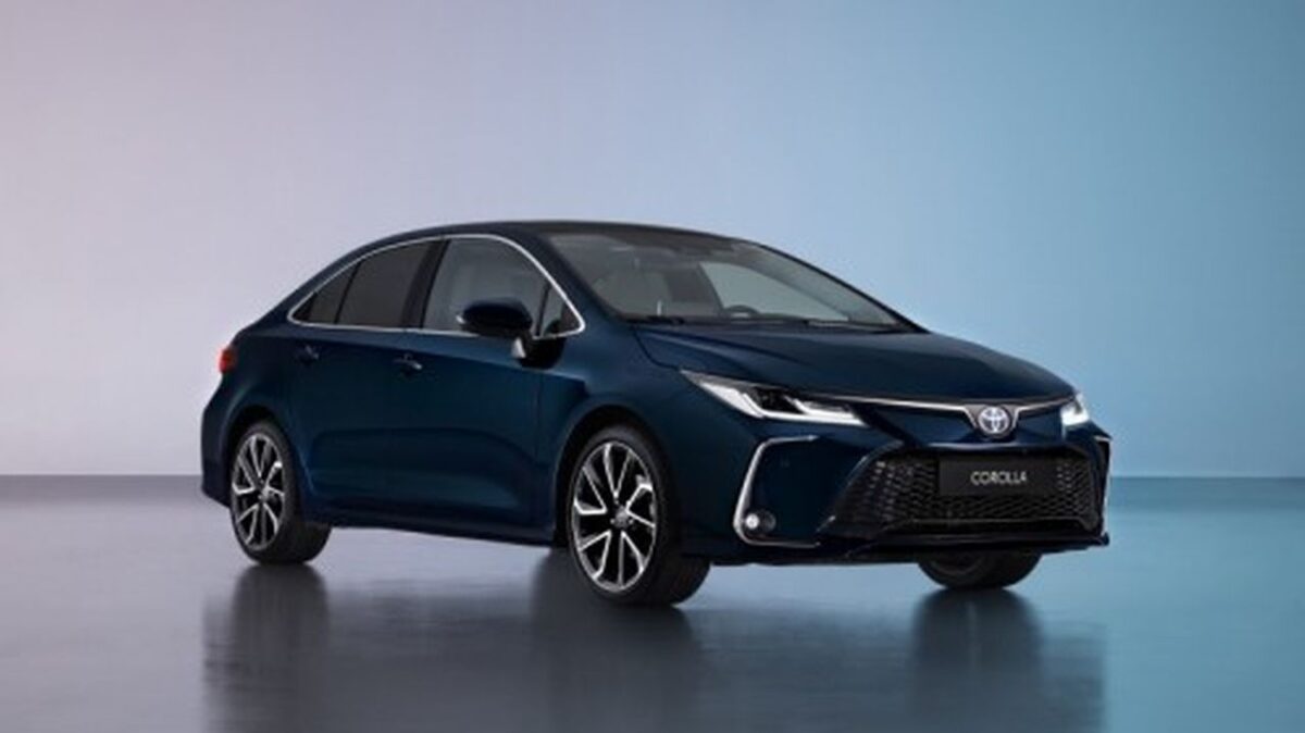 TOYOTA COROLLA