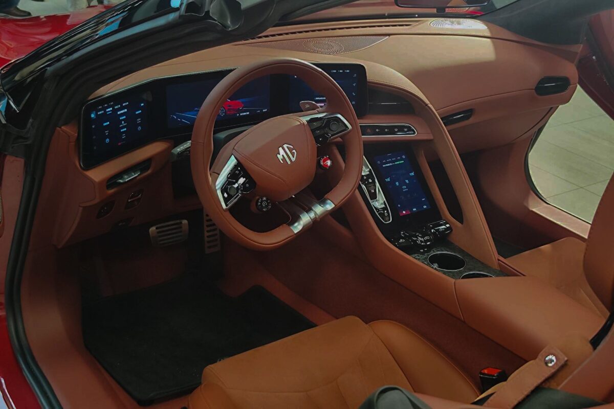 MG