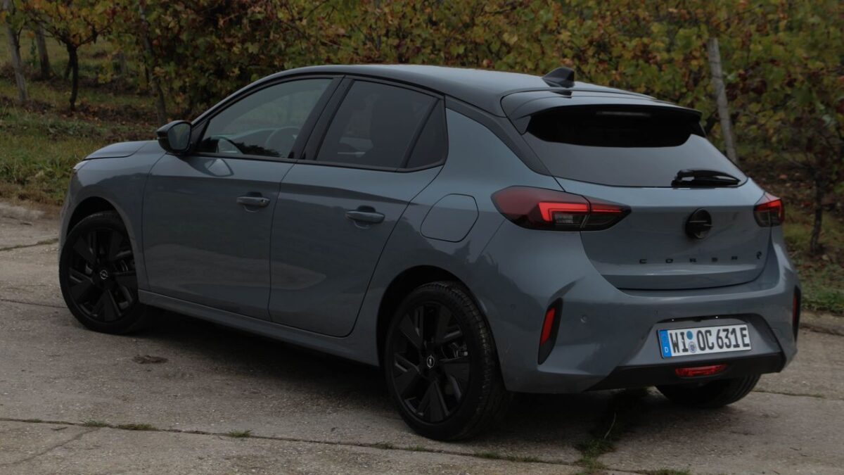 OPEL CORSA