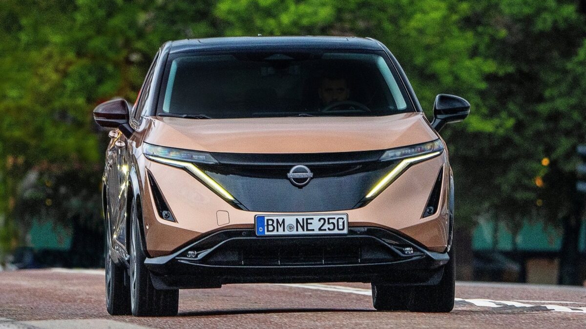 NISSAN