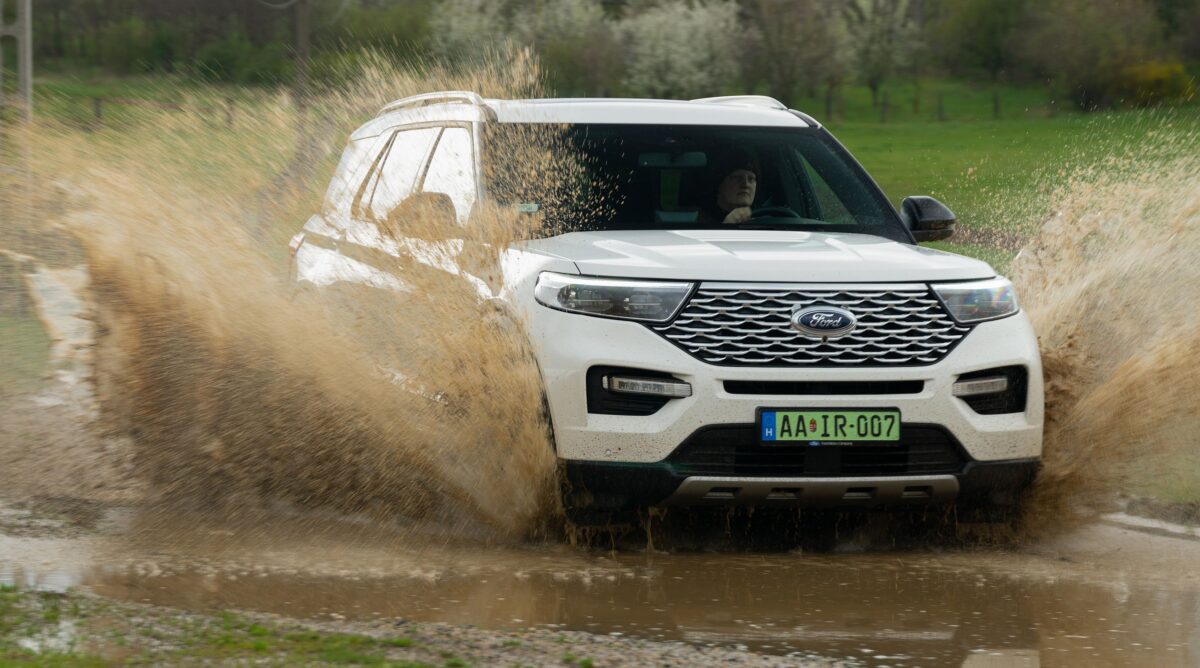 FORD