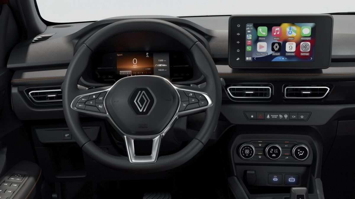 RENAULT