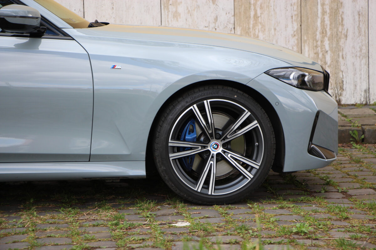 BMW