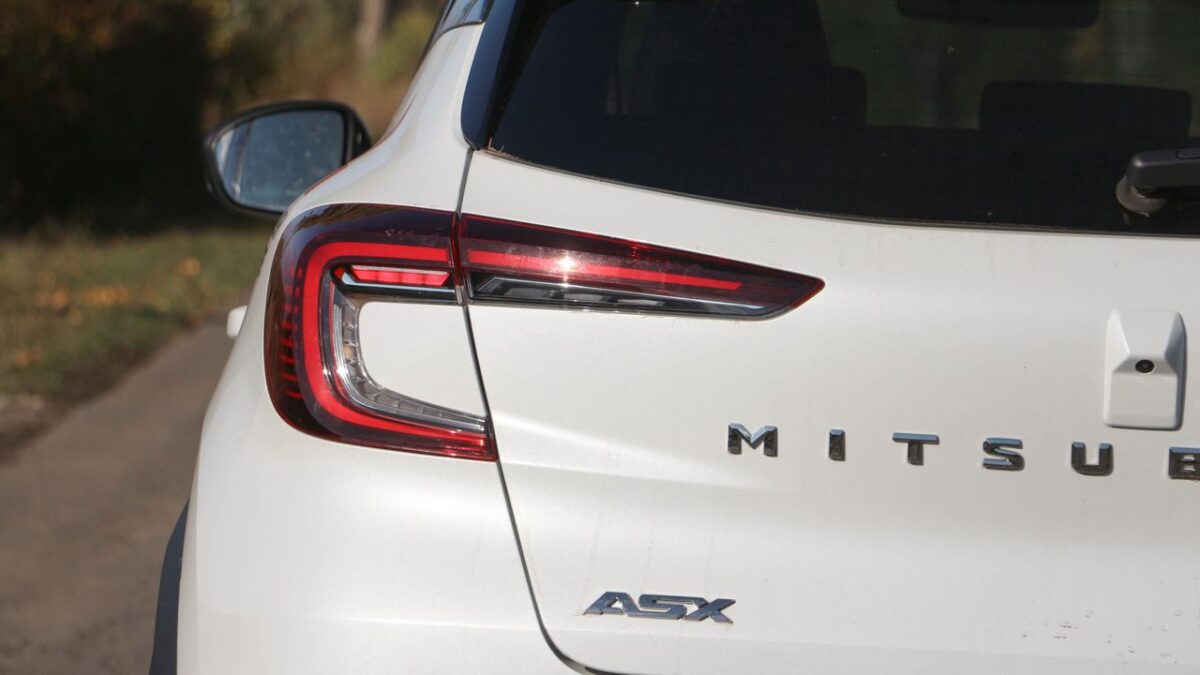 MITSUBISHI ASX