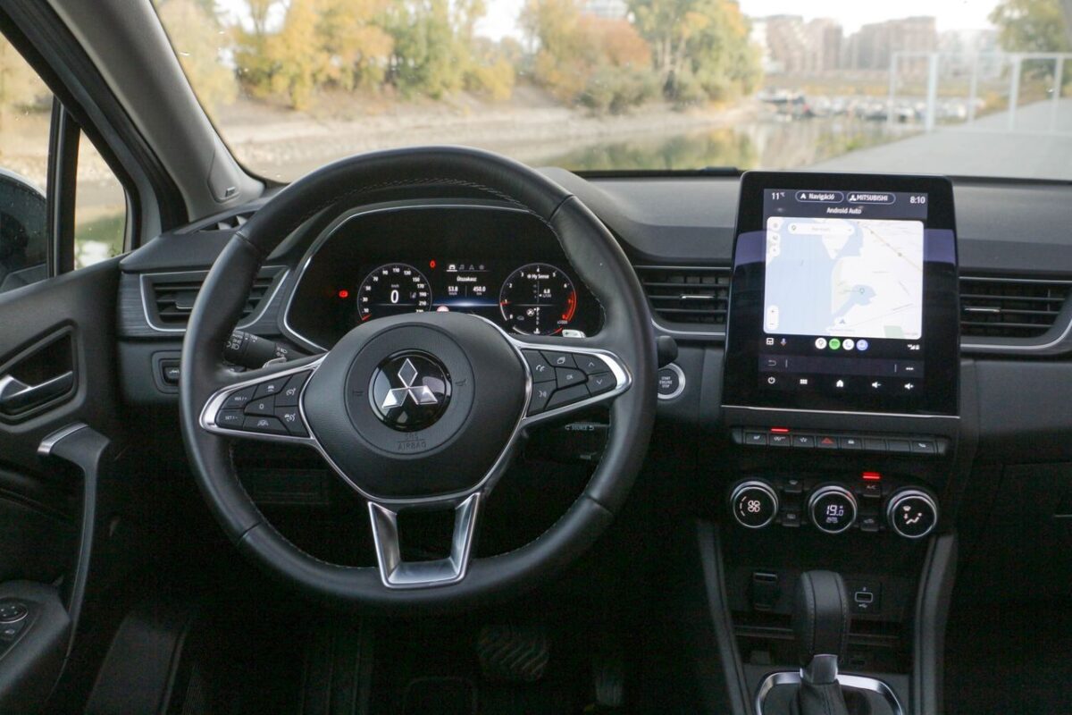 MITSUBISHI ASX