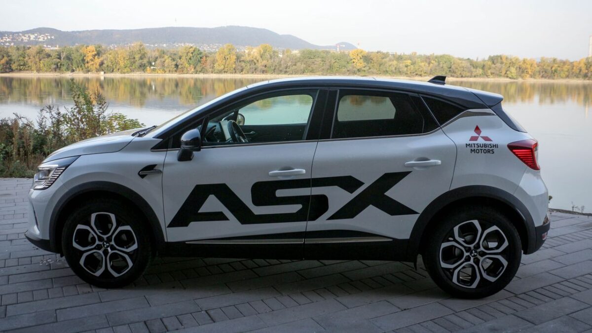 MITSUBISHI ASX