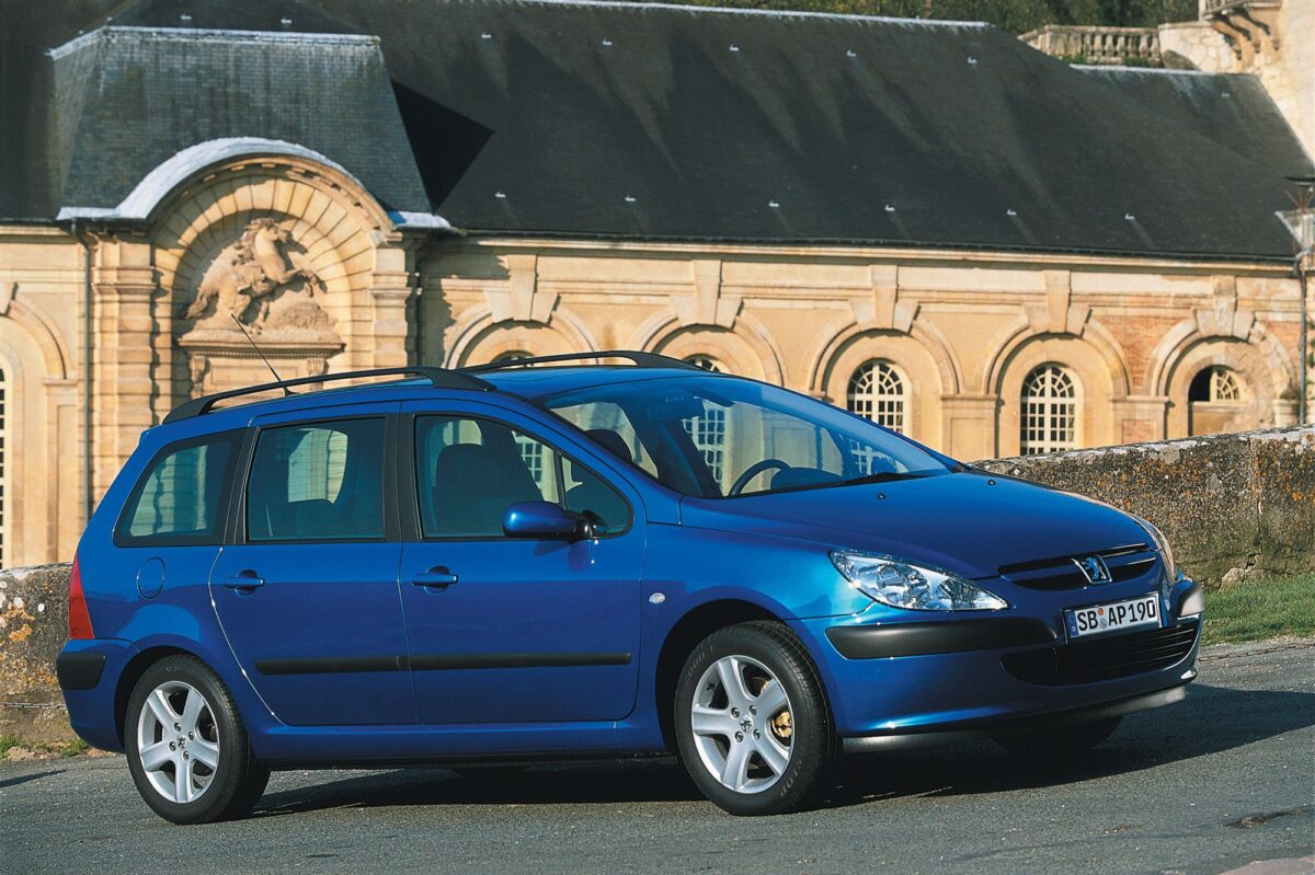 PEUGEOT