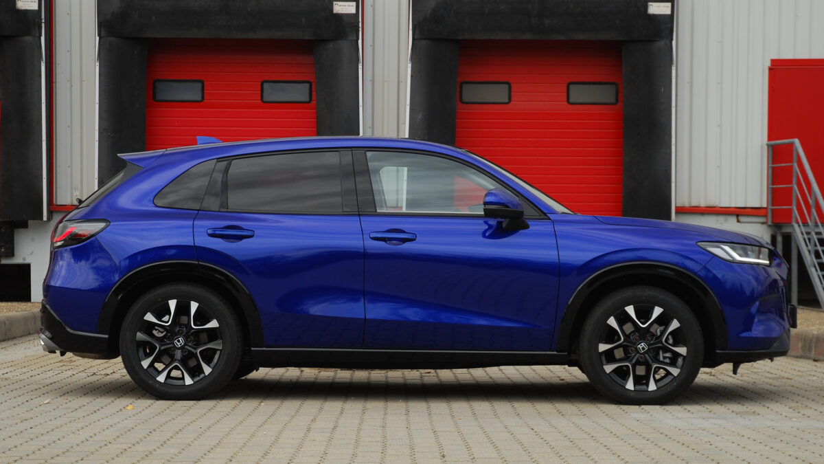 HONDA ZR-V