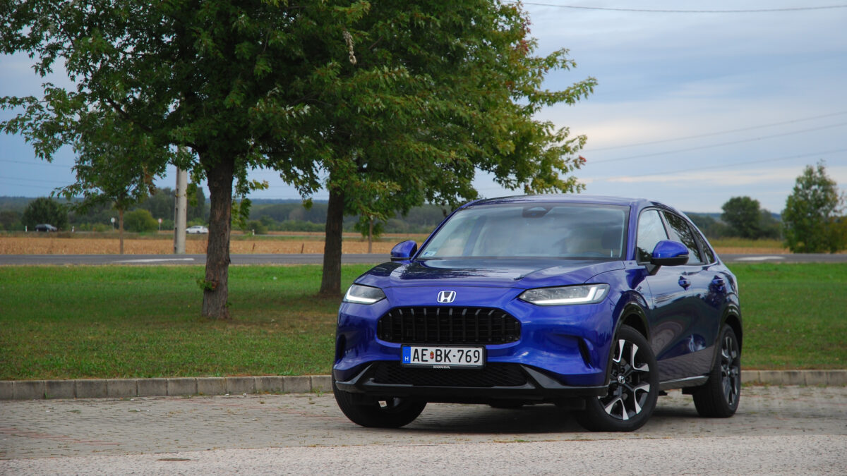 HONDA ZR-V