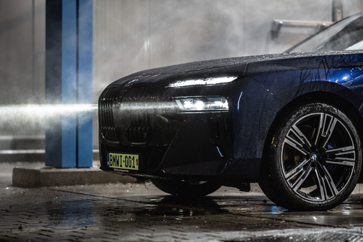 BMW