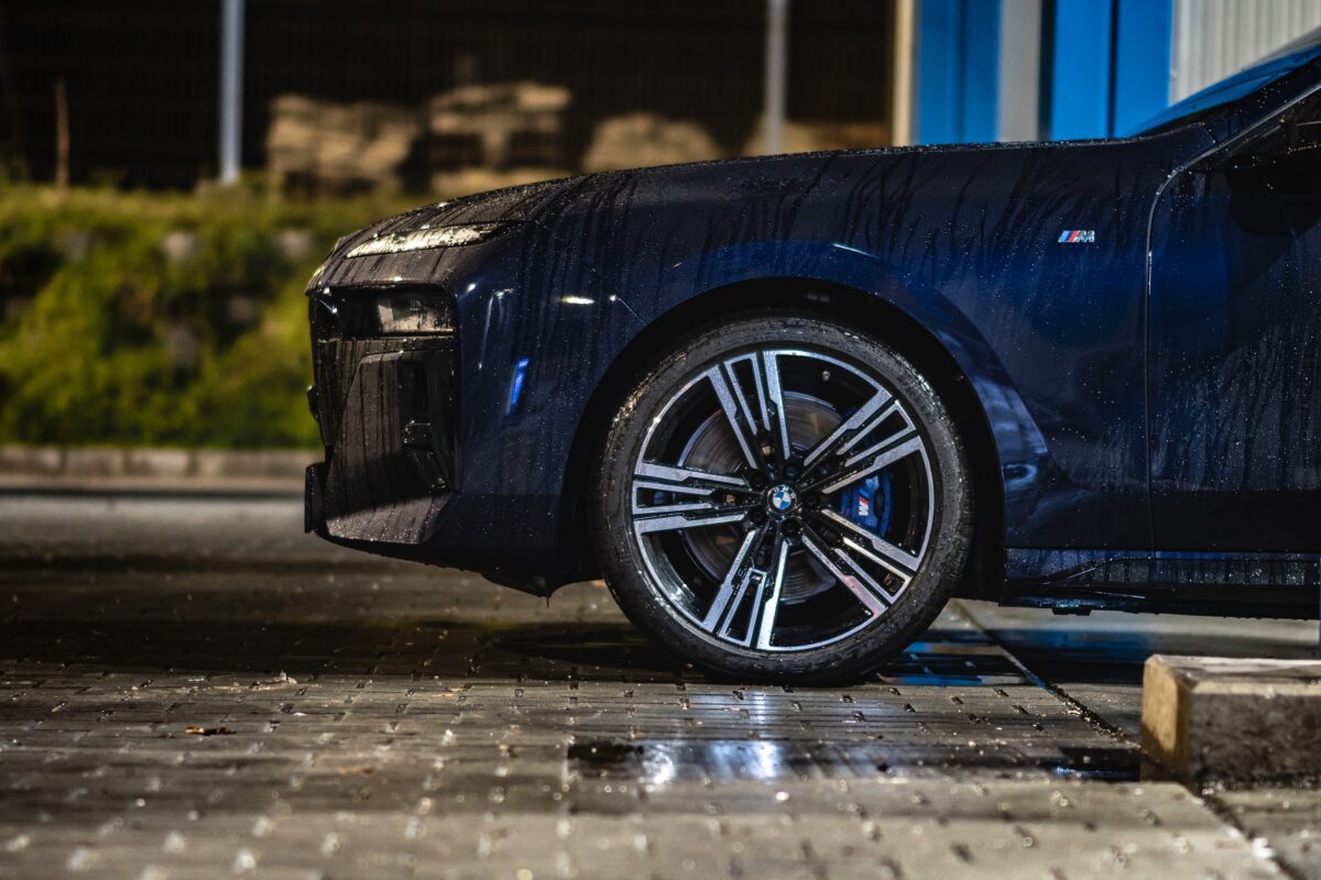 BMW