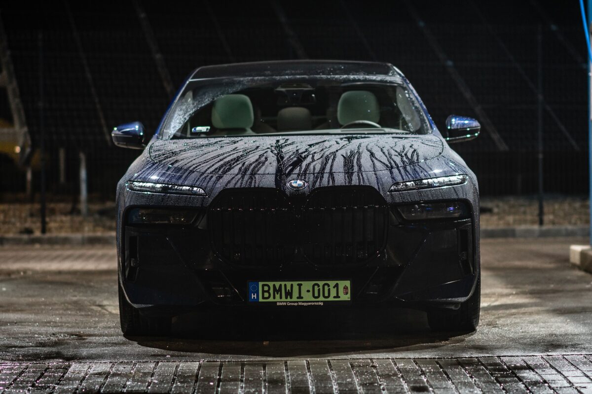 BMW