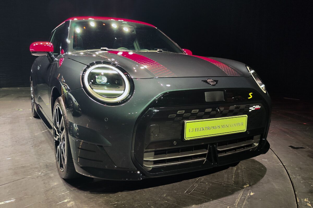 MINI