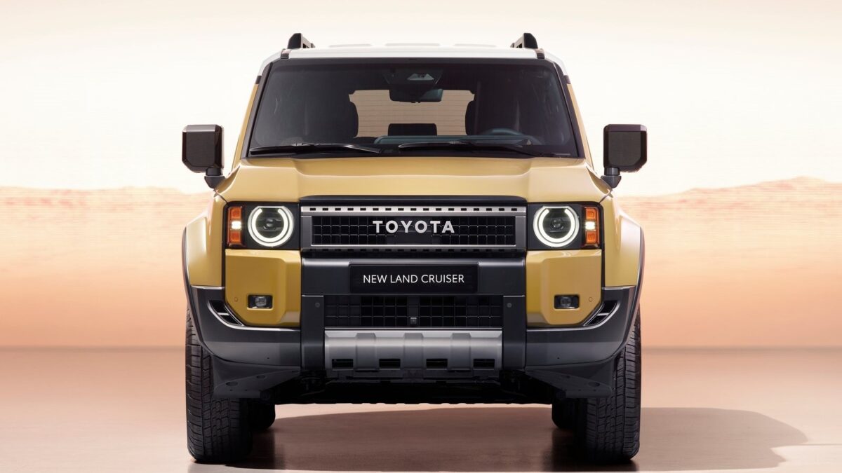 TOYOTA LAND CRUISER