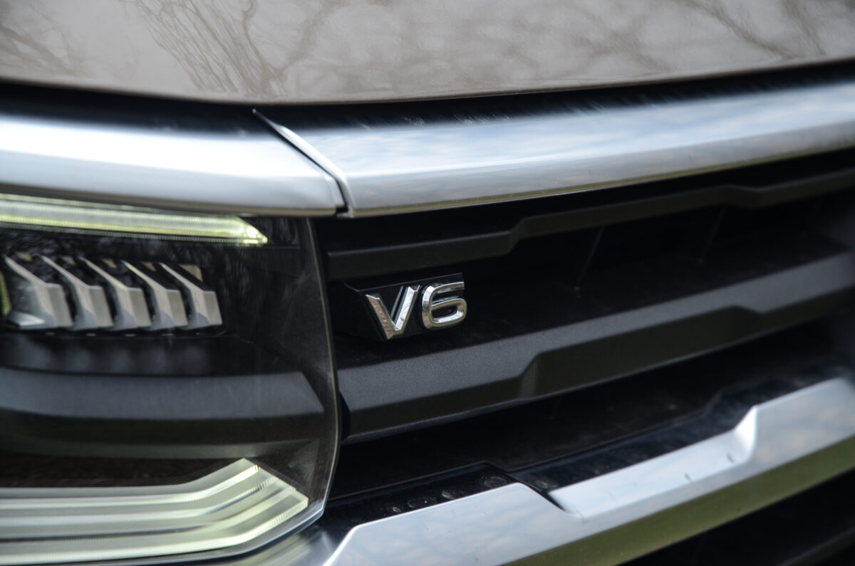 VOLKSWAGEN AMAROK