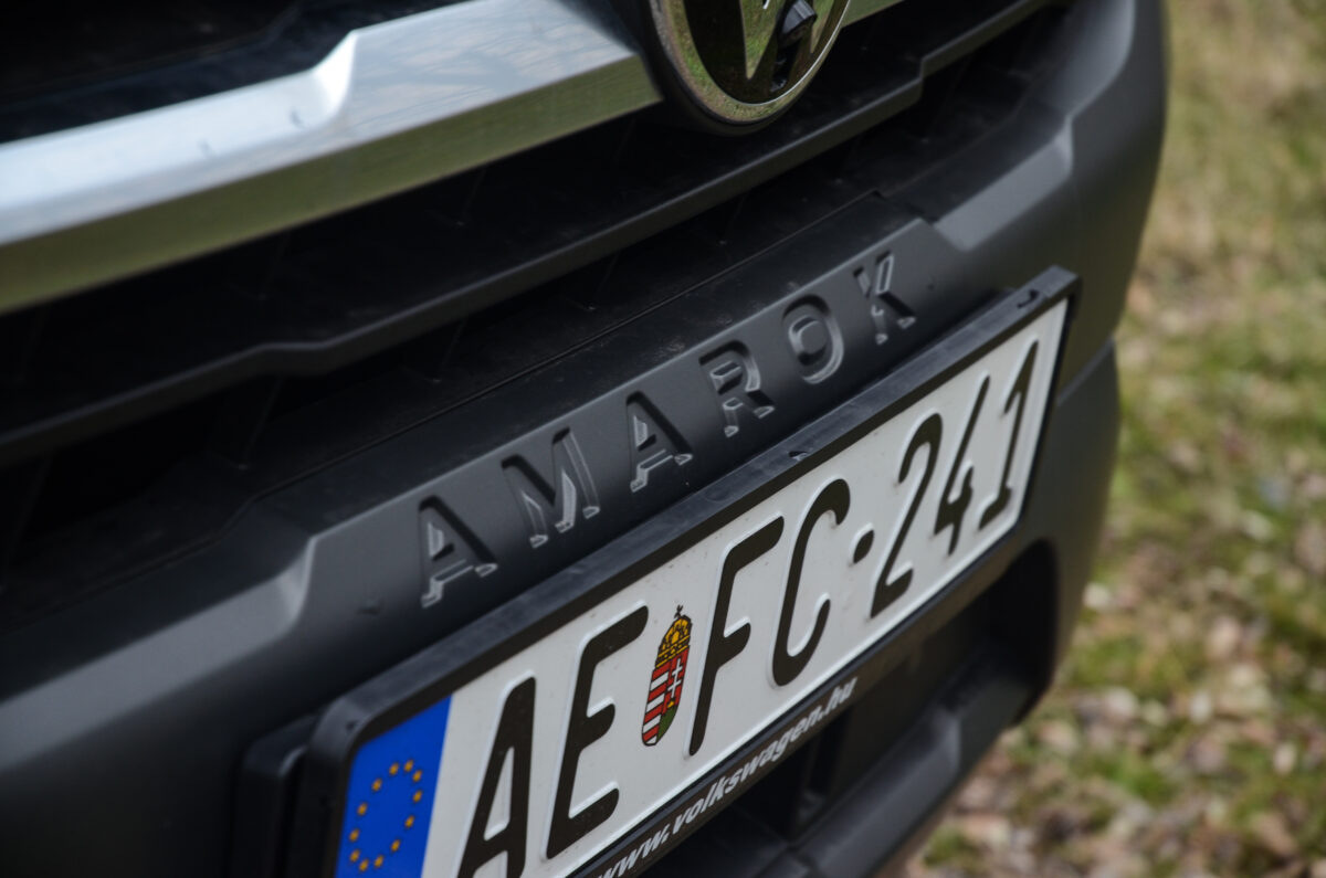 VOLKSWAGEN AMAROK