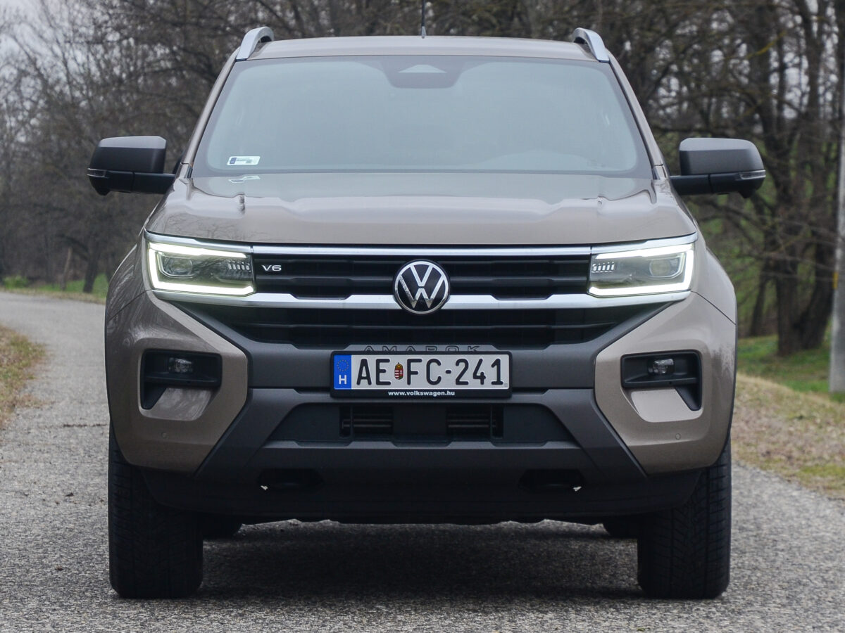 VOLKSWAGEN AMAROK