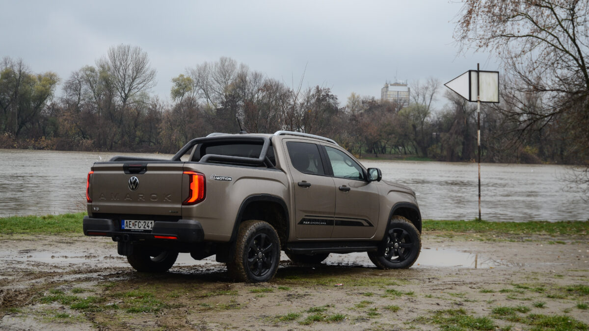 VOLKSWAGEN AMAROK