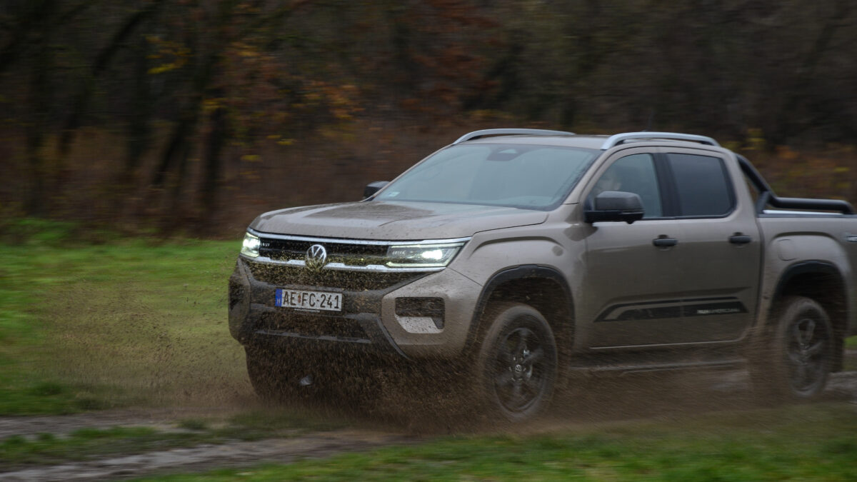 VOLKSWAGEN AMAROK