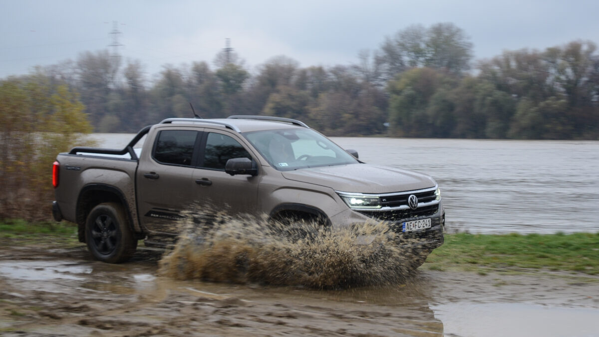 VOLKSWAGEN AMAROK