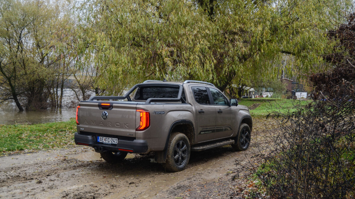 VOLKSWAGEN AMAROK