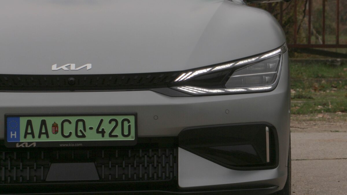 KIA EV6