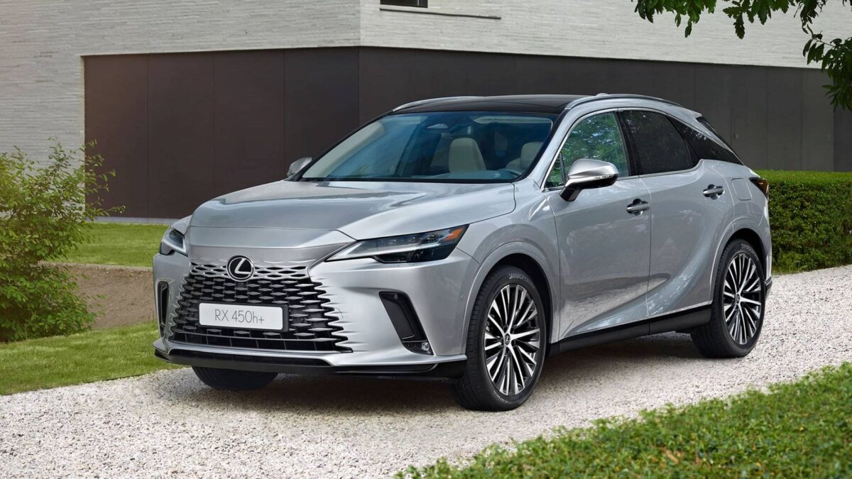 LEXUS