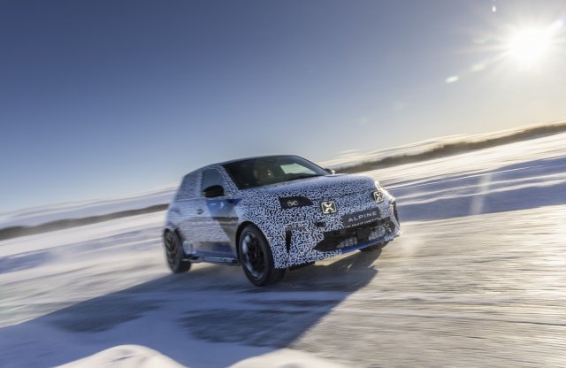 -30 fokban vallatta az Alpine a júniusban érkező újdonságát