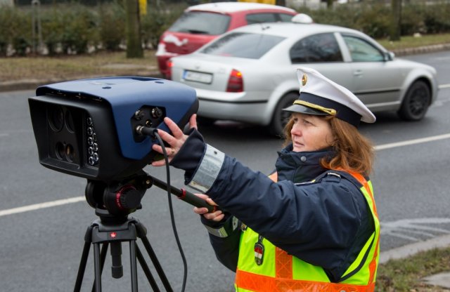 Jövő héten minden sarkon számítani kell a trafizó rendőrökre!