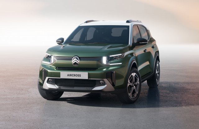 Itt a Citroën "olcsó" villanyautójának hétüléses nagytestvére!