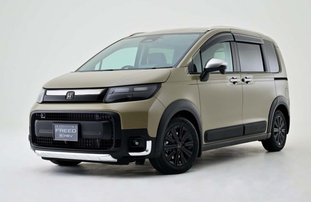 Szokatlan megoldások tárházával érkezik az új családi Honda