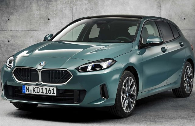 Az "i" betűt és a kézi váltót is dobta az új 1-es BMW