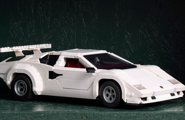 Elképesztően részletes lett a LEGO Lamborghini Countach