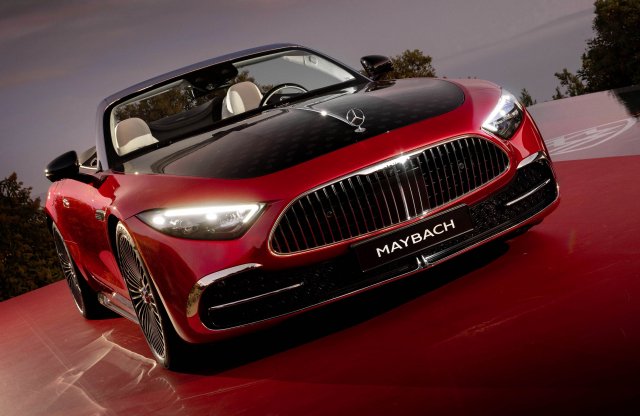 Ilyen a csúcs Mercedes SL, ha Maybach néven jön!