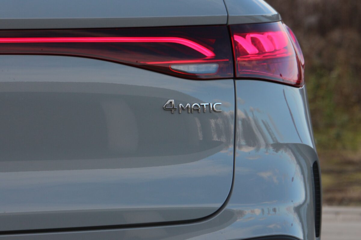 MERCEDES-BENZ EQE SUV