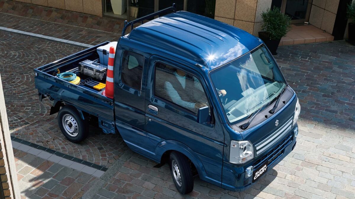 SUZUKI
