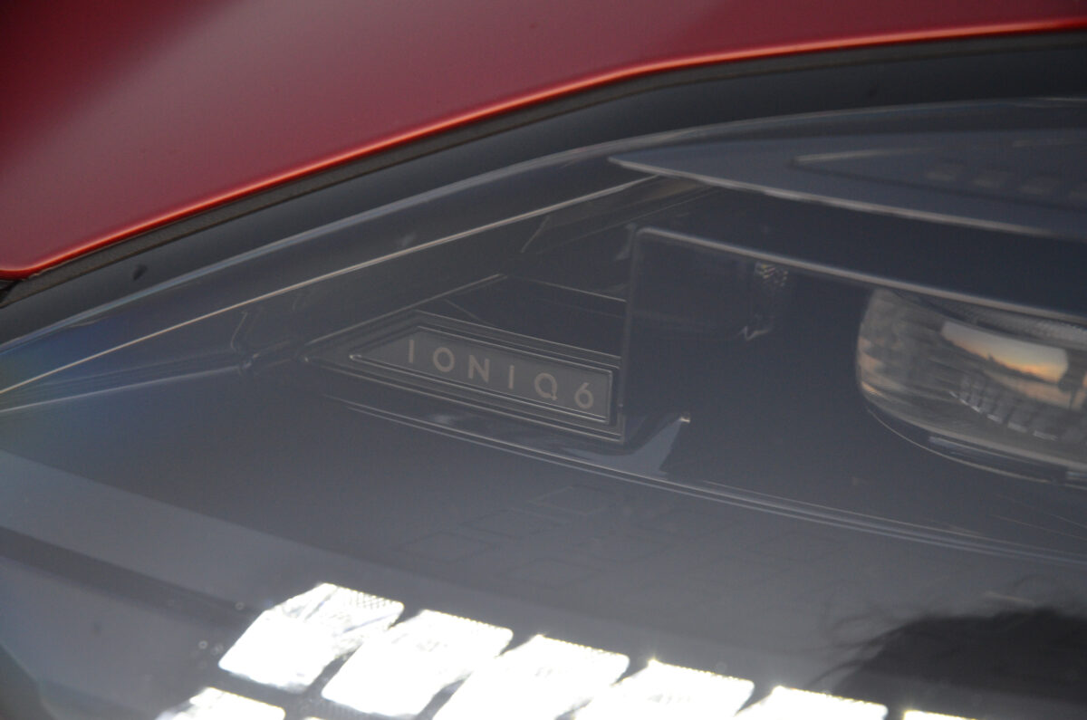 HYUNDAI IONIQ 6