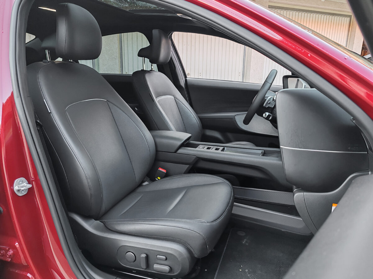 HYUNDAI IONIQ 6