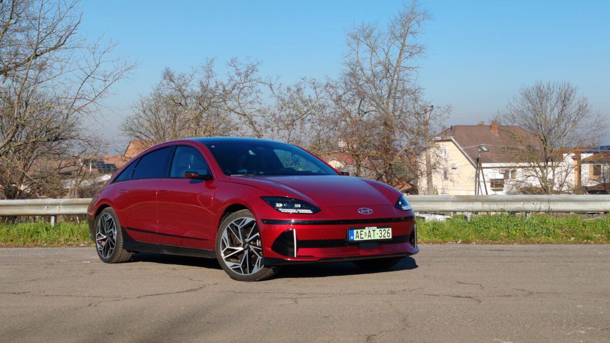 HYUNDAI IONIQ 6