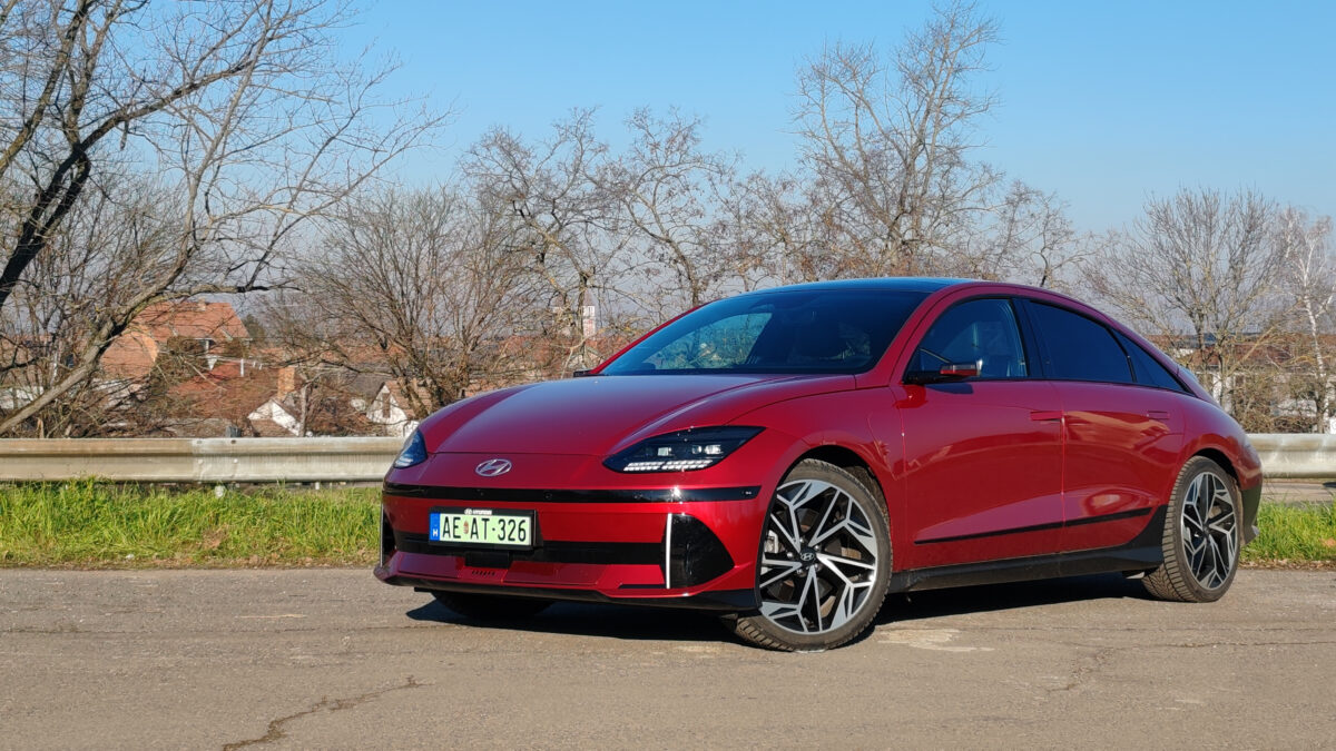 HYUNDAI IONIQ 6