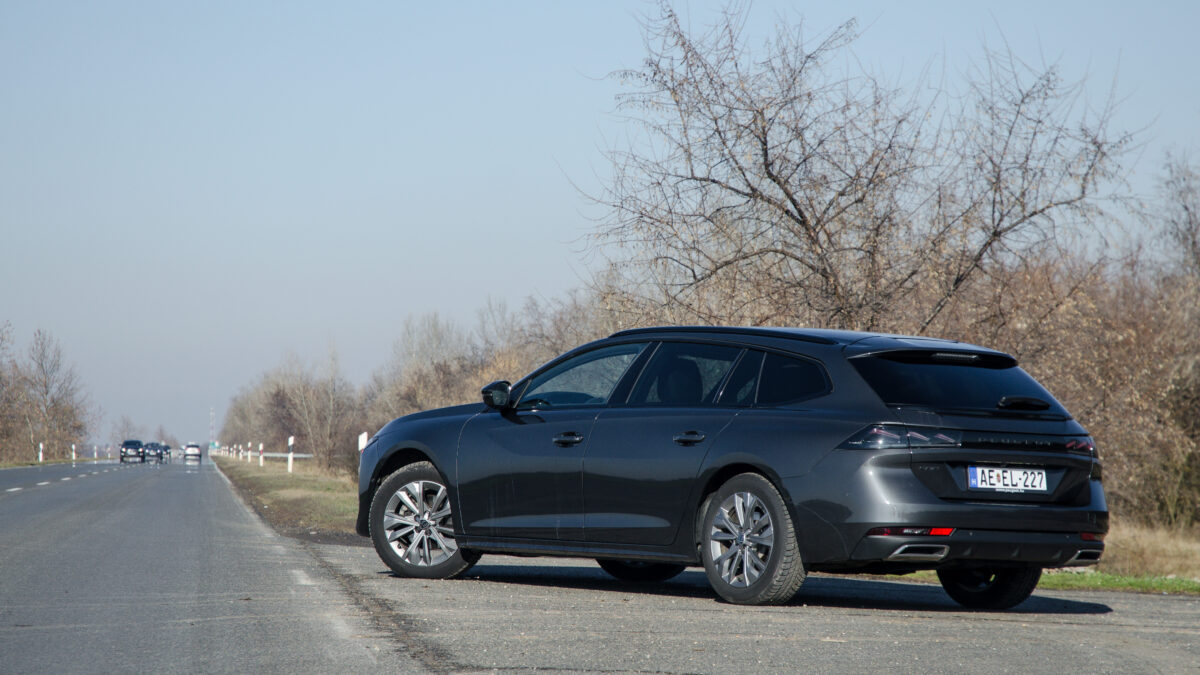 PEUGEOT 508