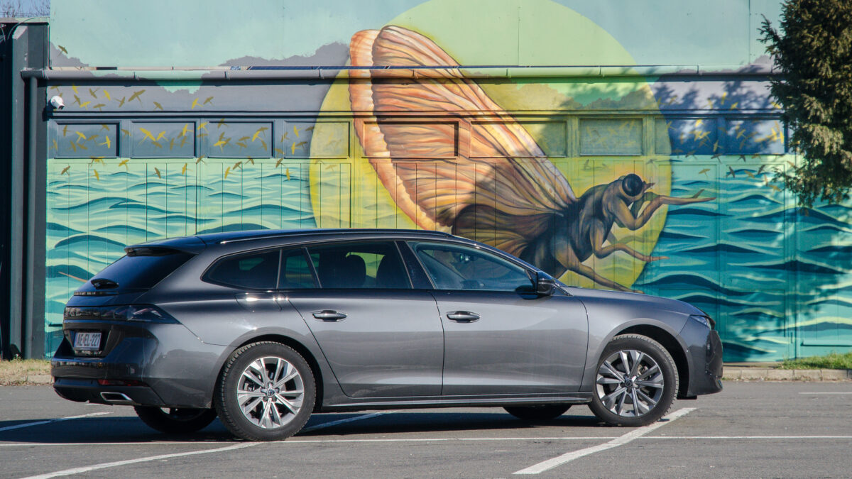 PEUGEOT 508