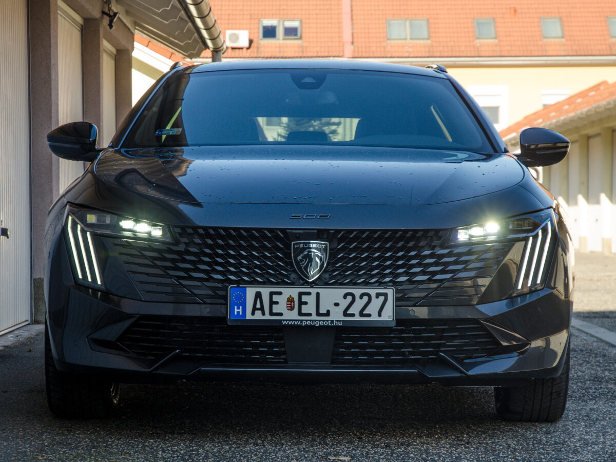 PEUGEOT 508