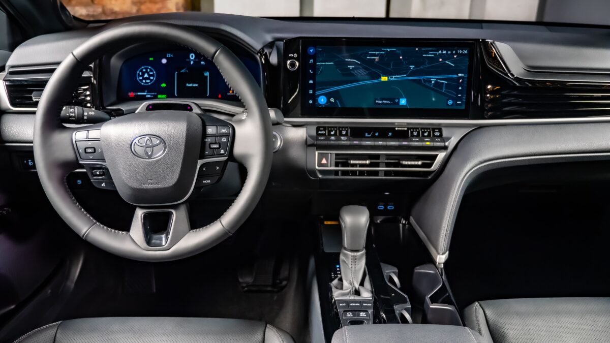 TOYOTA