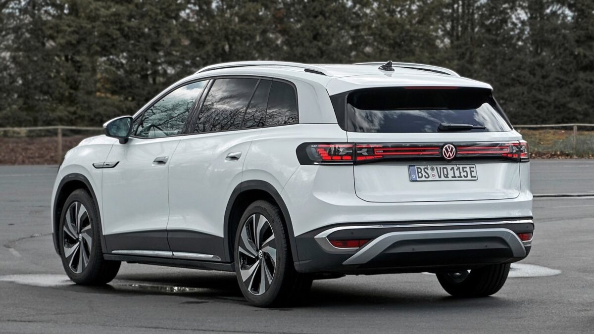 VOLKSWAGEN ID.6