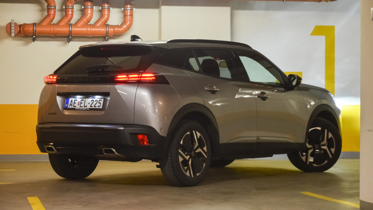 PEUGEOT 2008