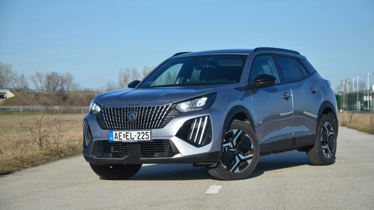 PEUGEOT 2008