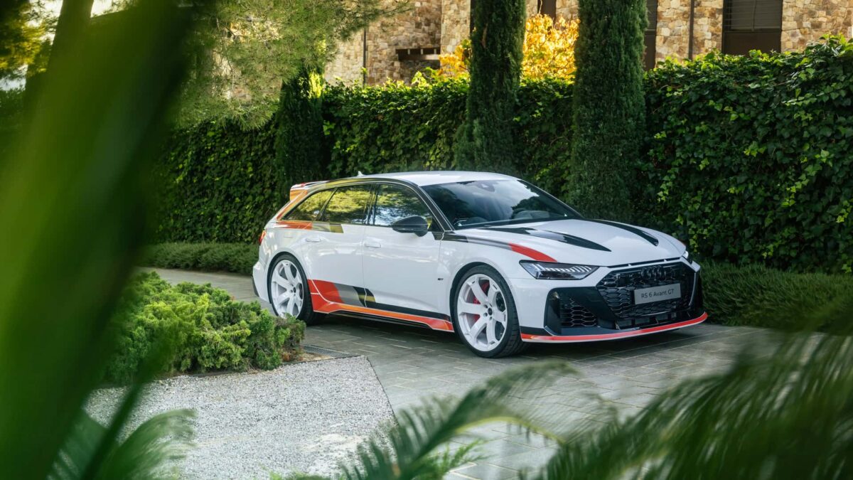 AUDI RS6