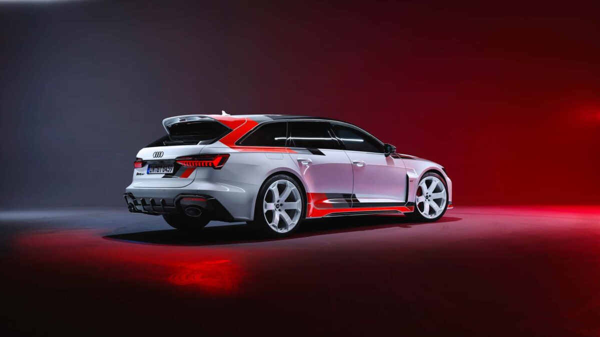 AUDI RS6